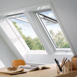 VELUX Klapp-Schwing-Fenster GPL 2084 Manuell Holz weiß Alu ENERGIE Dachfenster Bedienung mit einem Öffnungsgriff