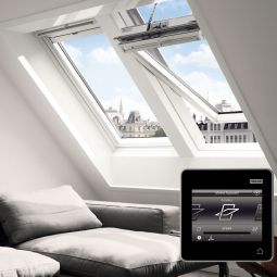 VELUX INTEGRA Dachfenster GGL 206221 Elektrofenster Holz/Kiefer weiß lackiert ENERGIE SCHALLSCHUTZ Fenster 3-fach Schallschutz-Verglasung , inkl. Funk-Wandschalter